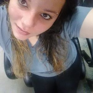 Meet your Posher, Courtney